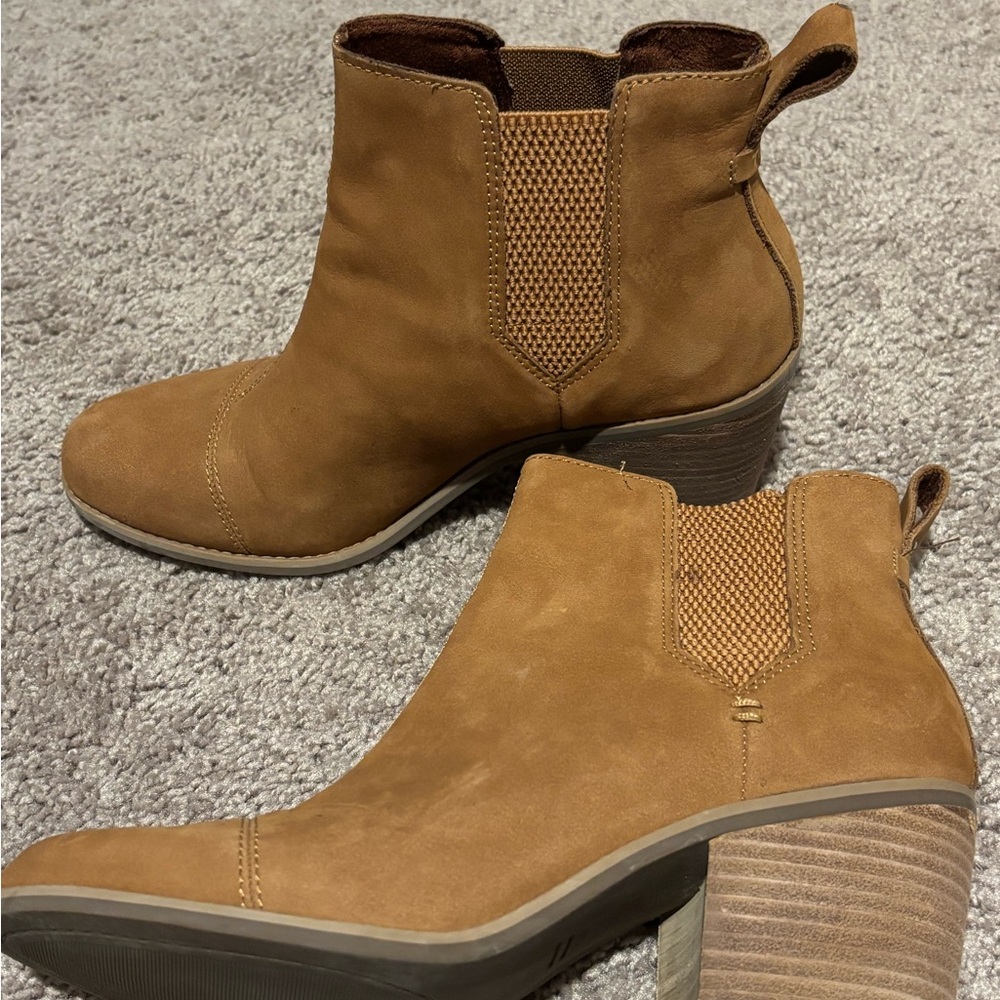 Toms Brown Heeled Ankle Boots
